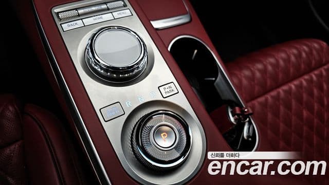 Genesis GV70, 2021 9