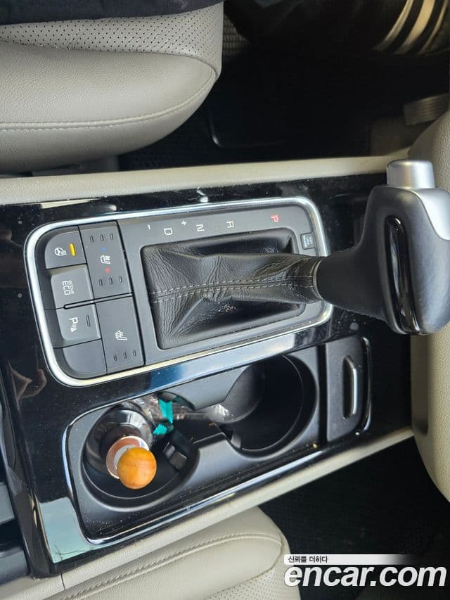 Kia All New Carnival Prestige, 2015 10