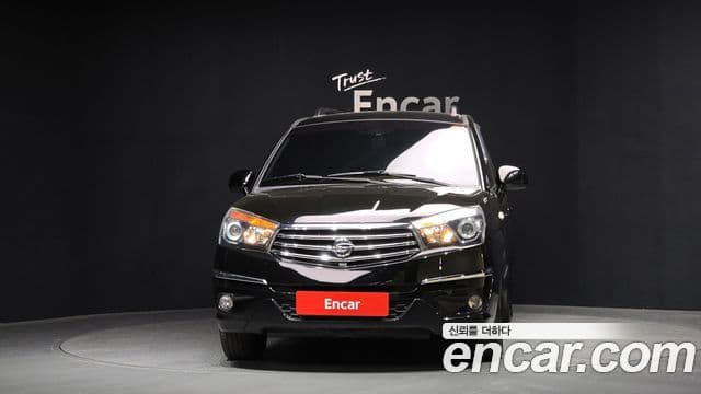 KG모빌리티(SsangYong) Korando 투리스모 2WD LT 9인승, 2015 3