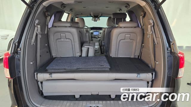 KG모빌리티(SsangYong) Korando 투리스모 2WD LT 9인승, 2015 20