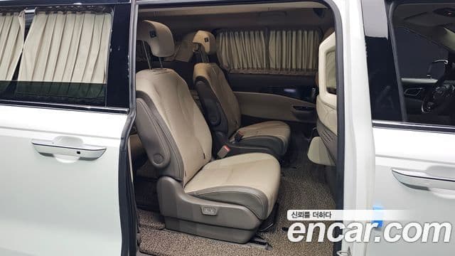Kia Carnival 4세대 Signature, 2023 11