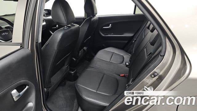 Kia All New Morning Luxury, 2015 12