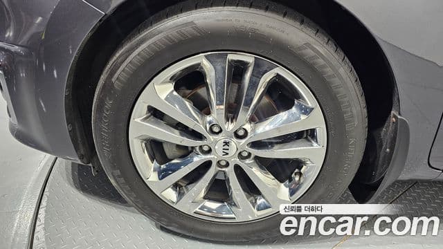 Kia All New Carnival Magic Space, 2018 все фото