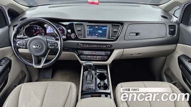 Kia All New Carnival Magic Space, 2018 7