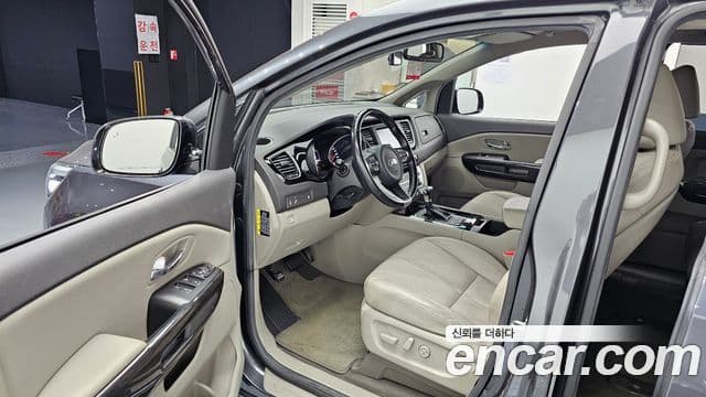 Kia All New Carnival Magic Space, 2018 11