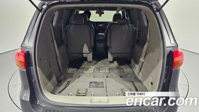 Kia All New Carnival Magic Space, 2018 20