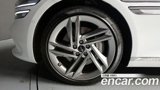 Genesis G80 (RG3) бензин 2.5 турбо AWD, 2025 все фото