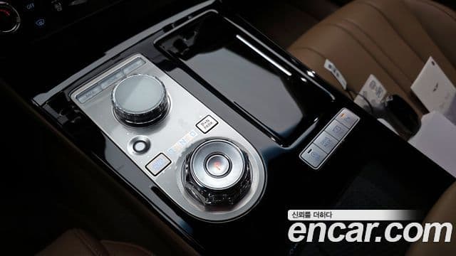 Genesis G80 (RG3) бензин 2.5 турбо AWD, 2025 9