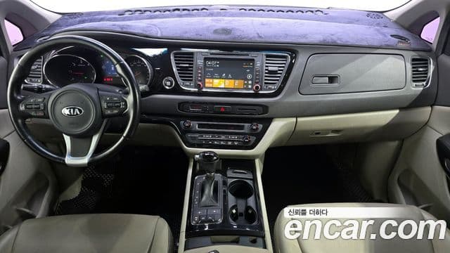 Kia All New Carnival Prestige, 2016 7