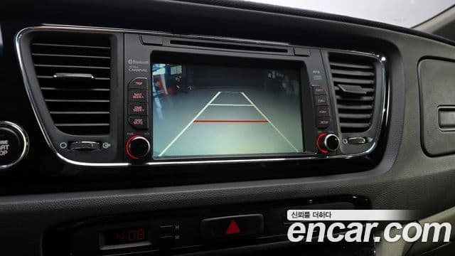 Kia All New Carnival Prestige, 2016 15