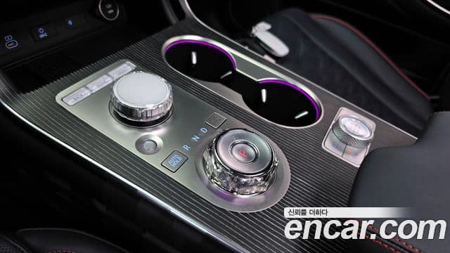 Genesis GV80 купе 3.5T e-S/C бензин AWD, 2025 9