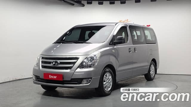 Hyundai Grand Starex Smart, 2017 1