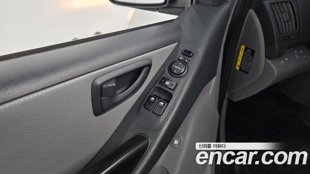 Hyundai Grand Starex Smart, 2017 16