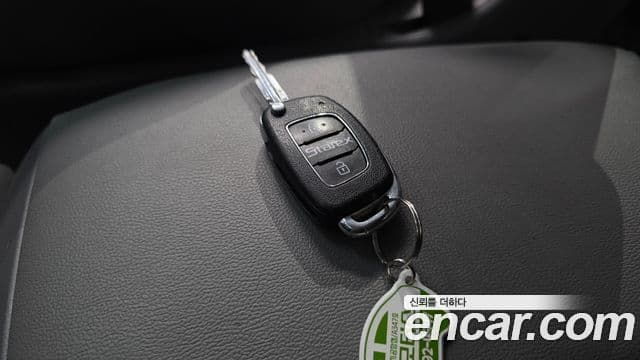 Hyundai Grand Starex Smart, 2017 18