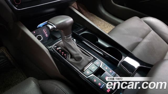 Kia All New K7 Noblesse, 2019 9