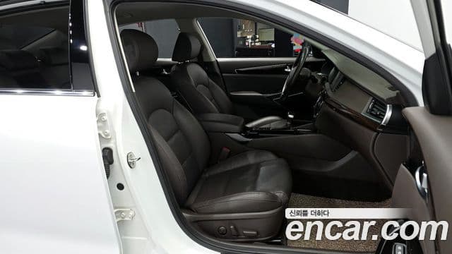 Kia All New K7 Noblesse, 2019 11
