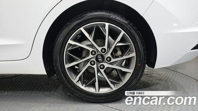 Hyundai The / новый New Avante AD Style, 2019 все фото