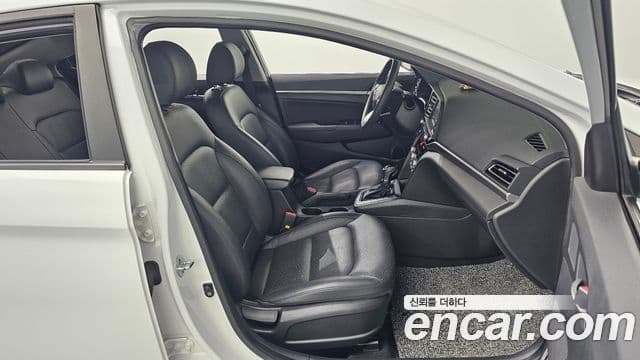 Hyundai The / новый New Avante AD Style, 2019 13