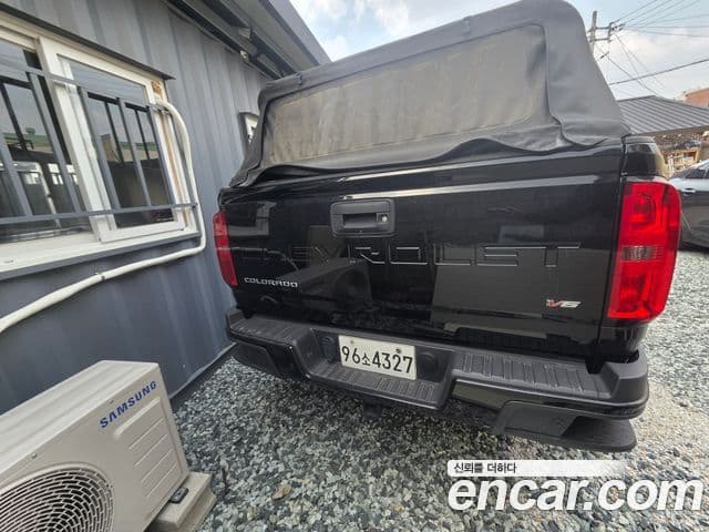 Chevrolet(GM대우) real New 콜로라도 3.6 Z71-X Midnight 4WD, 2021 4