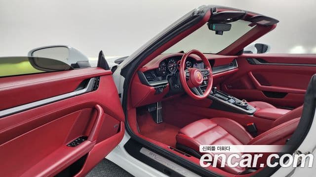 Porsche 911 (992) Carrera 4S кабриолет, 2021 10