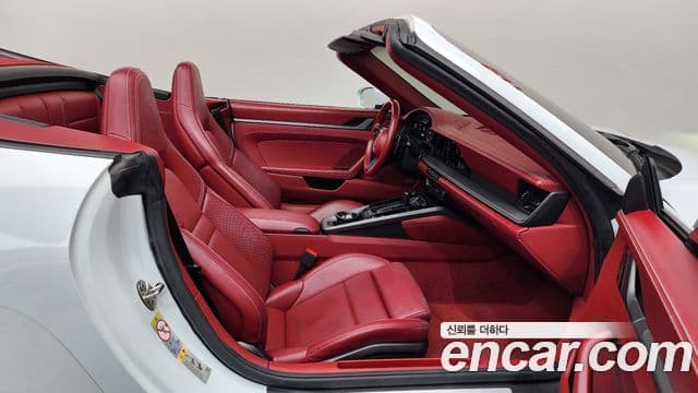 Porsche 911 (992) Carrera 4S кабриолет, 2021 11