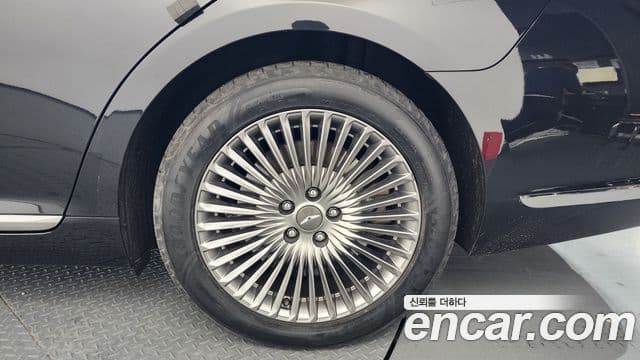 Genesis G90 Luxury, 2021 все фото