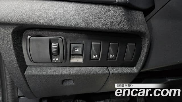 Renault Korea(Samsung) SM3 Neo PE, 2017 15