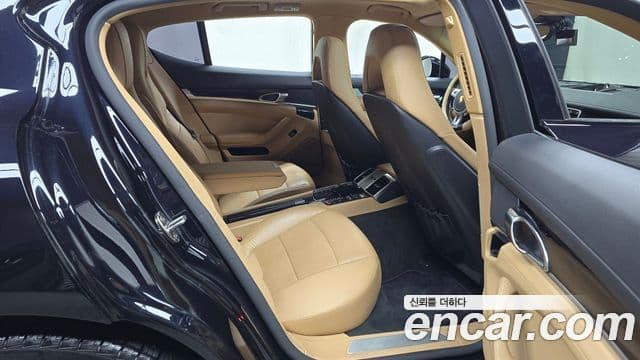 Porsche Panamera 970, 2016 12
