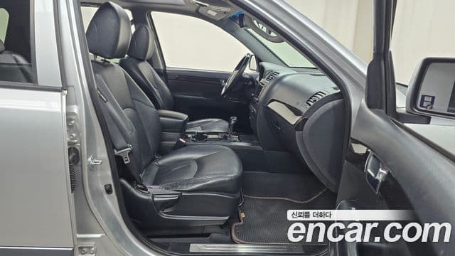 Kia Mohave 4WD QV300, 2012 11