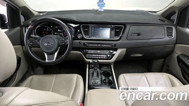 Kia All New Carnival Noblesse, 2016 7