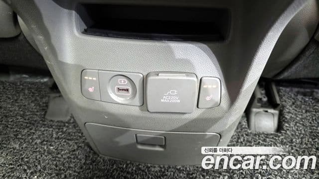 Kia All New Carnival Noblesse, 2016 18