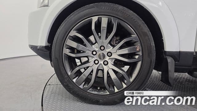 Land Rover Discovery 4 3.0 SDV6 SE, 2016 все фото