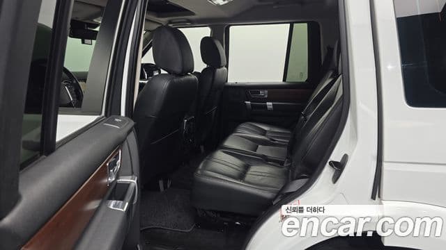 Land Rover Discovery 4 3.0 SDV6 SE, 2016 11