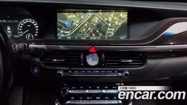 Genesis EQ900 Luxury, 2016 15