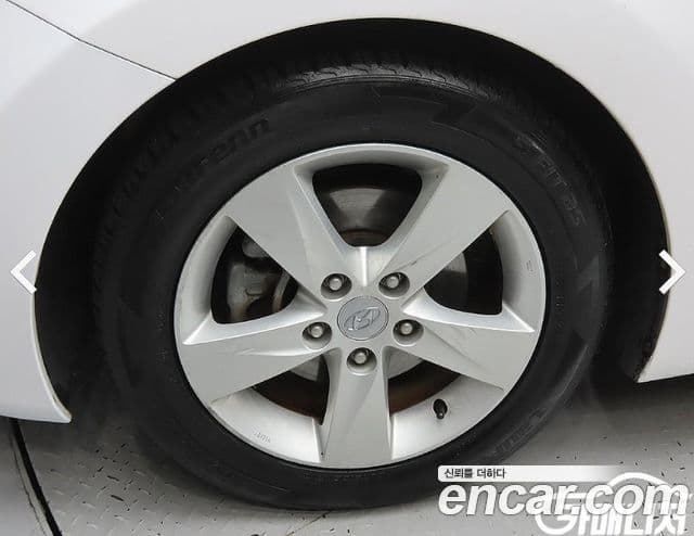 Hyundai Avante MD M16 GDI Avenue, 2013 все фото