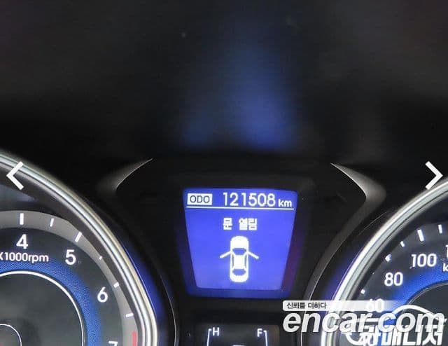 Hyundai Avante MD M16 GDI Avenue, 2013 6