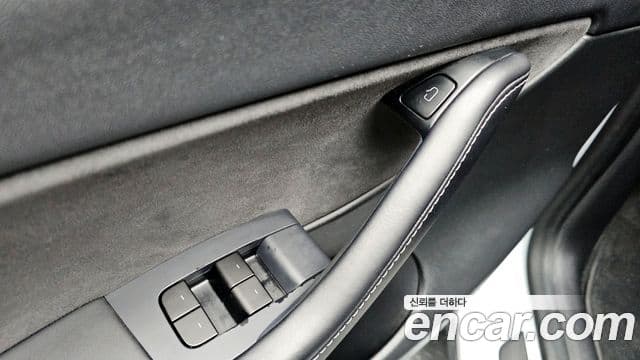 Tesla модель Y Long Range AWD, 2021 13