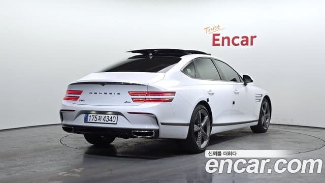 Genesis G80 (RG3) бензин 2.5 турбо AWD, 2024 2