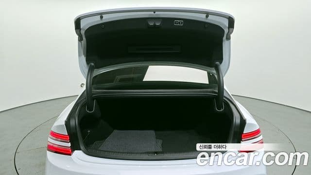 Genesis G80 (RG3) бензин 2.5 турбо AWD, 2024 20