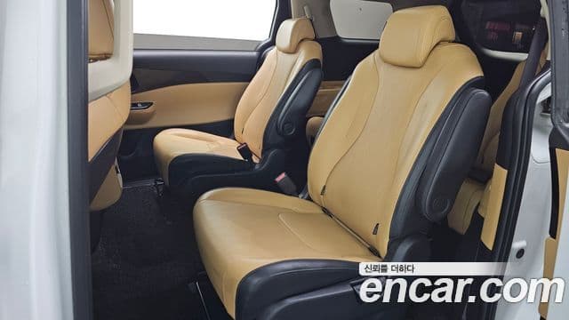 Kia Carnival 4세대 Prestige, 2023 12