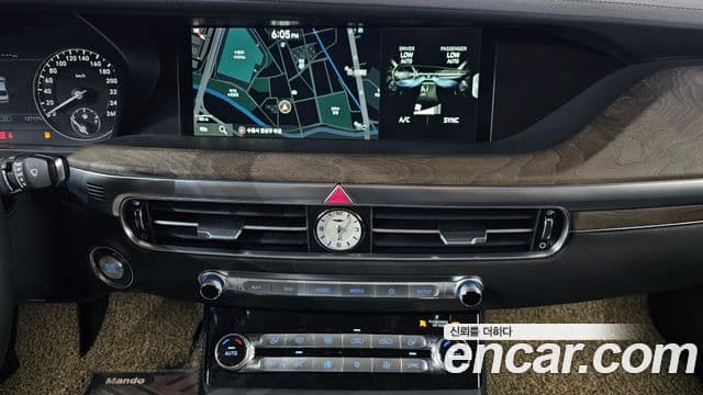 Genesis G90 Luxury, 2019 14