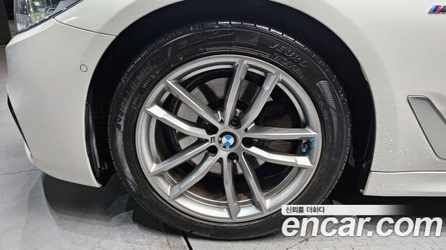 BMW 5시리즈 (G30) 520d M Sport Plus, 2018 все фото
