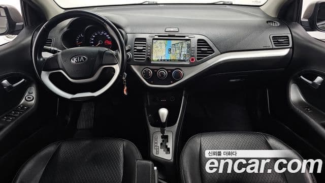 Kia All New Morning Deluxe Trendy, 2014 7