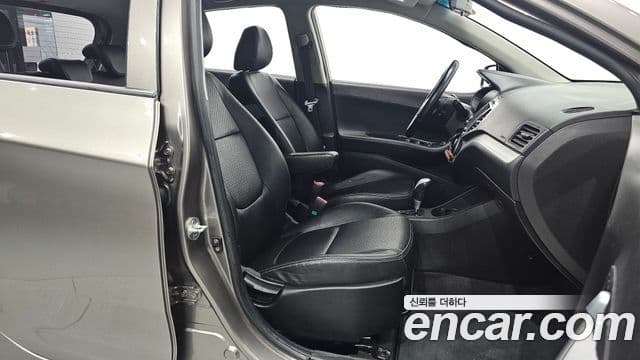 Kia All New Morning Deluxe Trendy, 2014 10