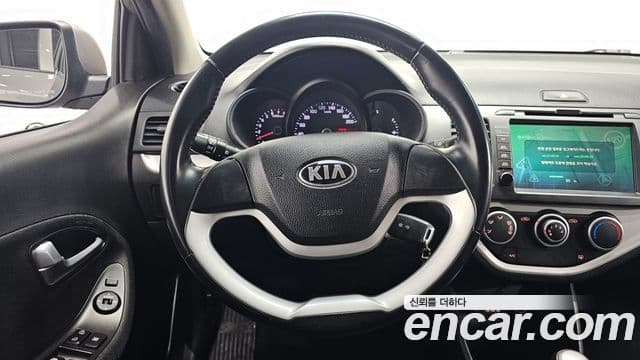 Kia All New Morning Deluxe Trendy, 2014 13