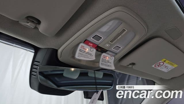 Volvo XC40 B4 Ultra Bright, 2025 17