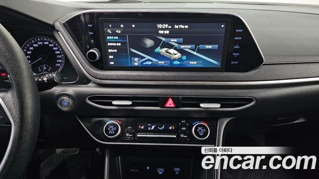 Hyundai Sonata (DN8) Modern, 2020 19