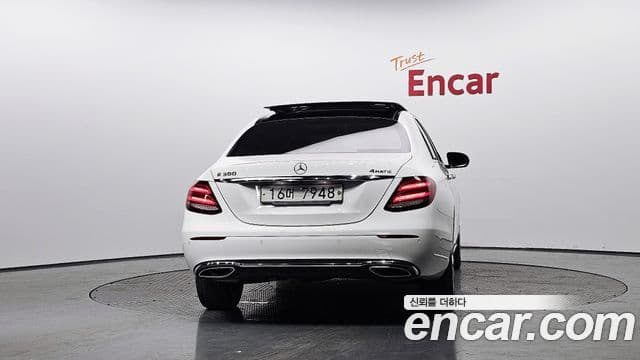 Mercedes-Benz E-класс W213 Exclusive, 2019 4