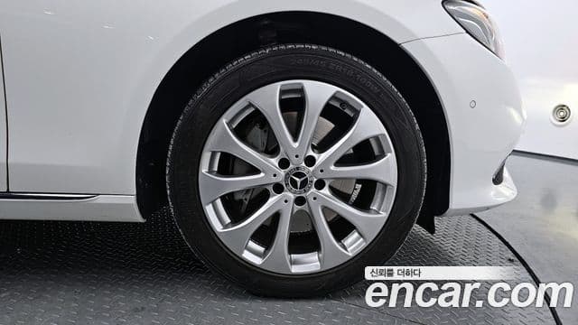 Mercedes-Benz E-класс W213 Exclusive, 2019 все фото