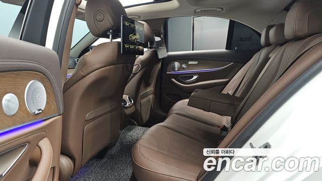 Mercedes-Benz E-класс W213 Exclusive, 2019 12